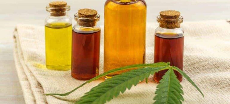 The Guide on CBD Oil: Applications, Advantages, and Mechanism